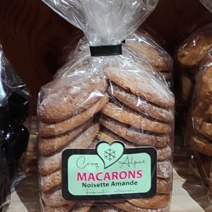 Macarons noisette amande